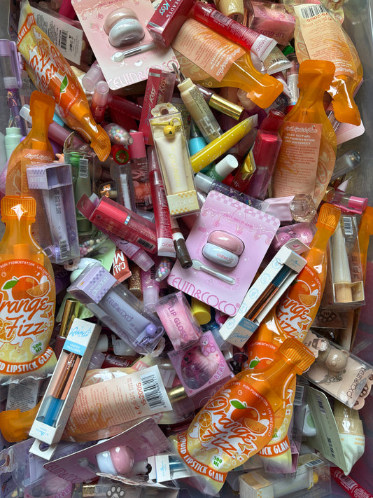 Mystery Lip Scoop 20 piece Special